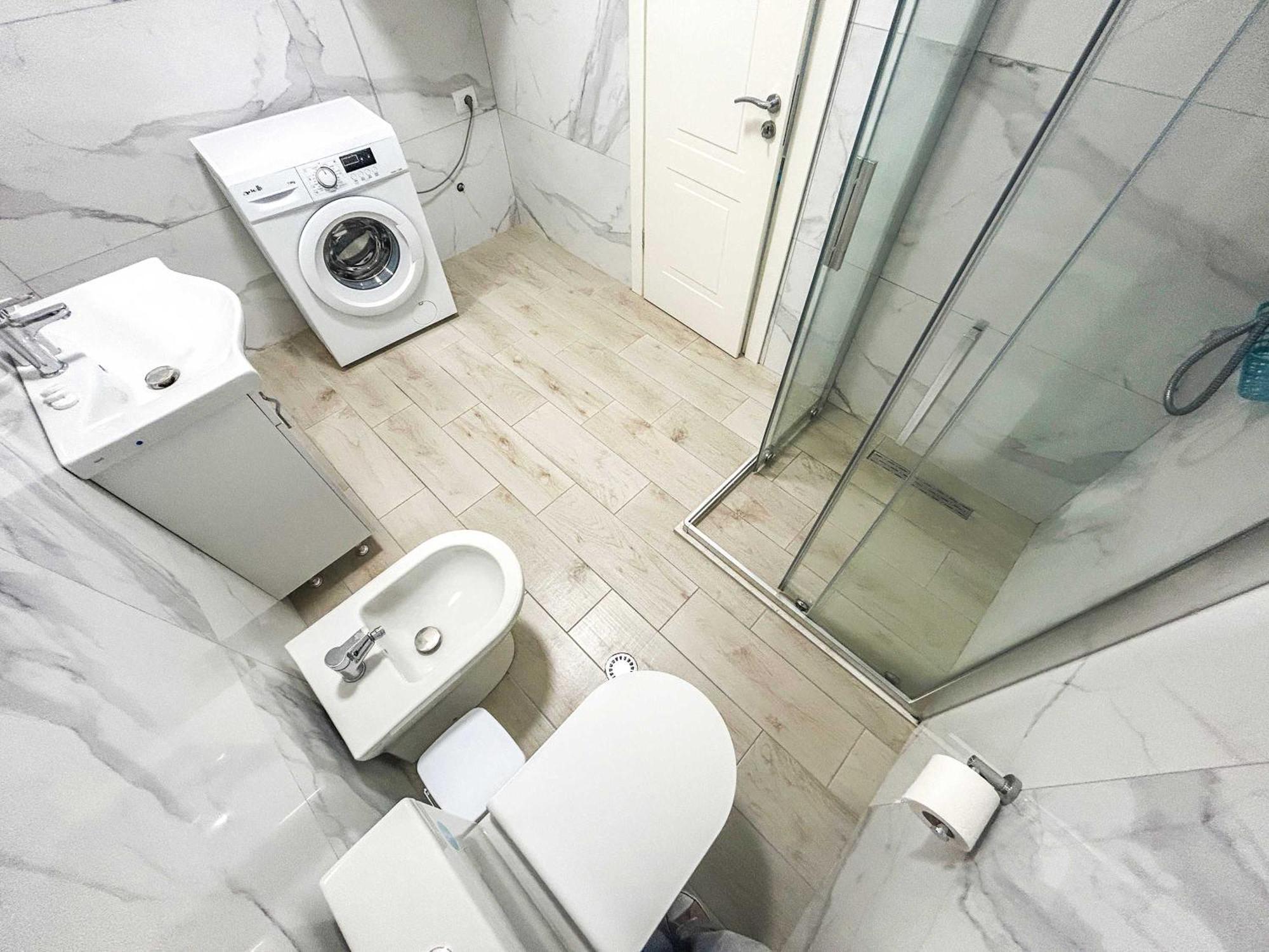 Infinite 680 Apartament